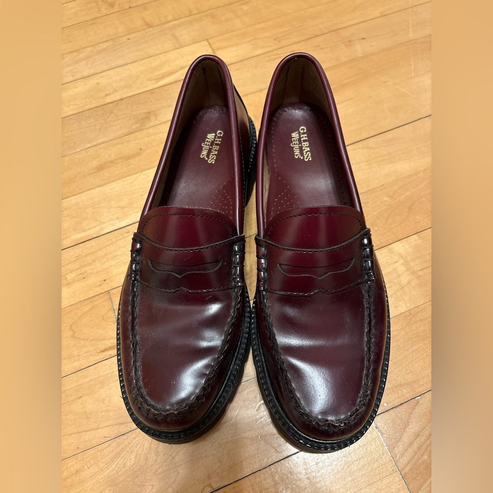 G.H.BASS Women's Whitney Super Lug Loafer Flats size 10 oxblood red